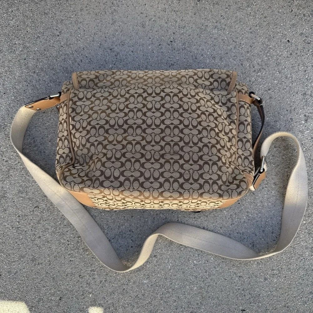 Coach Signature Small‎ Messenger Bag Jacquard Khaki/Camel HANDBAG PURSE F70283